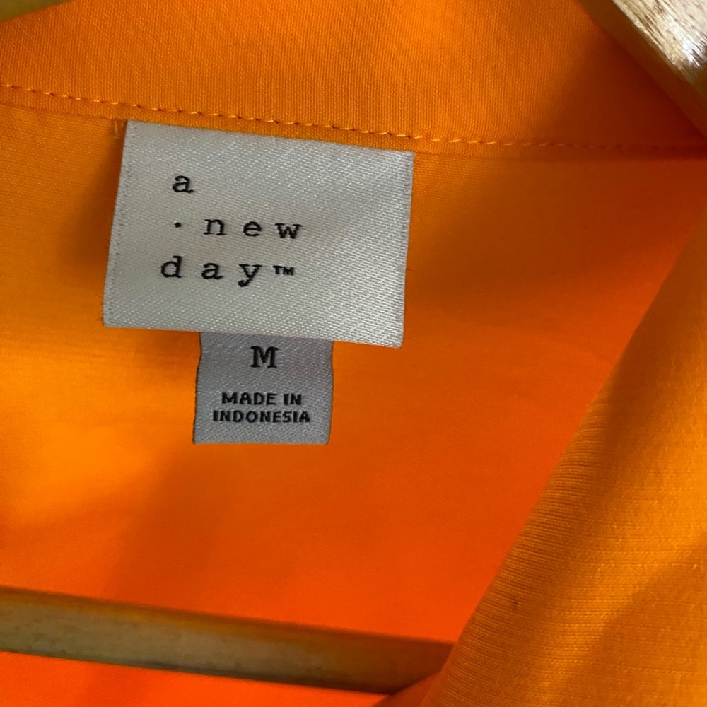 Button Down Top - Picture 2 of 2